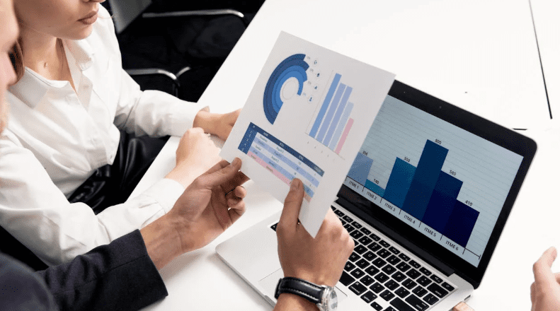 ehs-software-tools-that-help-teams-stay-safe,-compliant,-and-connected